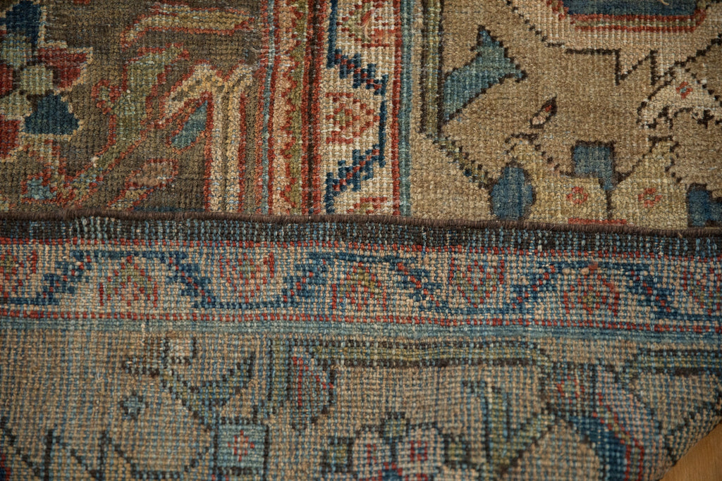 7x10.5 Vintage Distressed Mahal Carpet